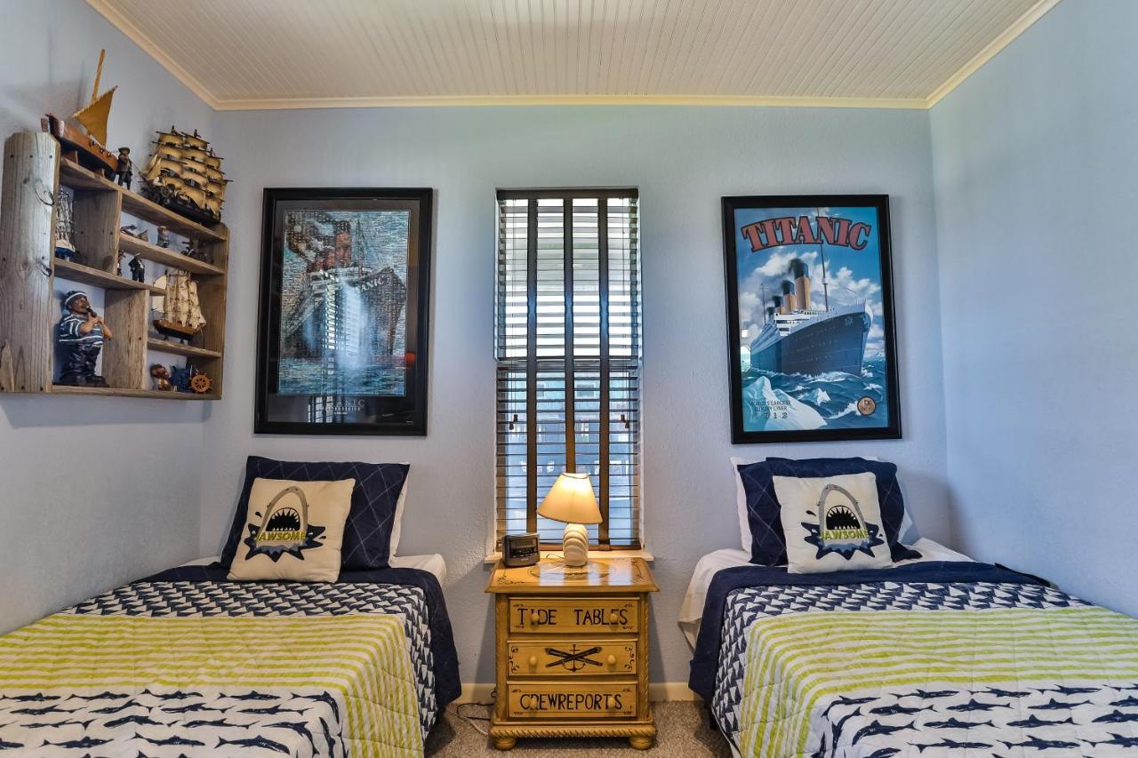 Вилла Escape From The Storm Bolivar Peninsula Экстерьер фото